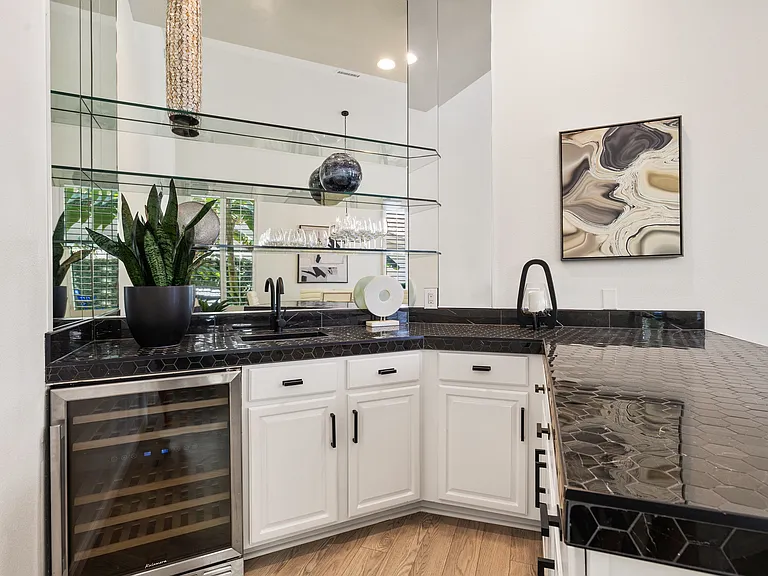 44226 Kings Canyon Ln — Photo 6