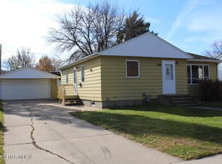 1709 4th Ave NW, Austin, MN 55912