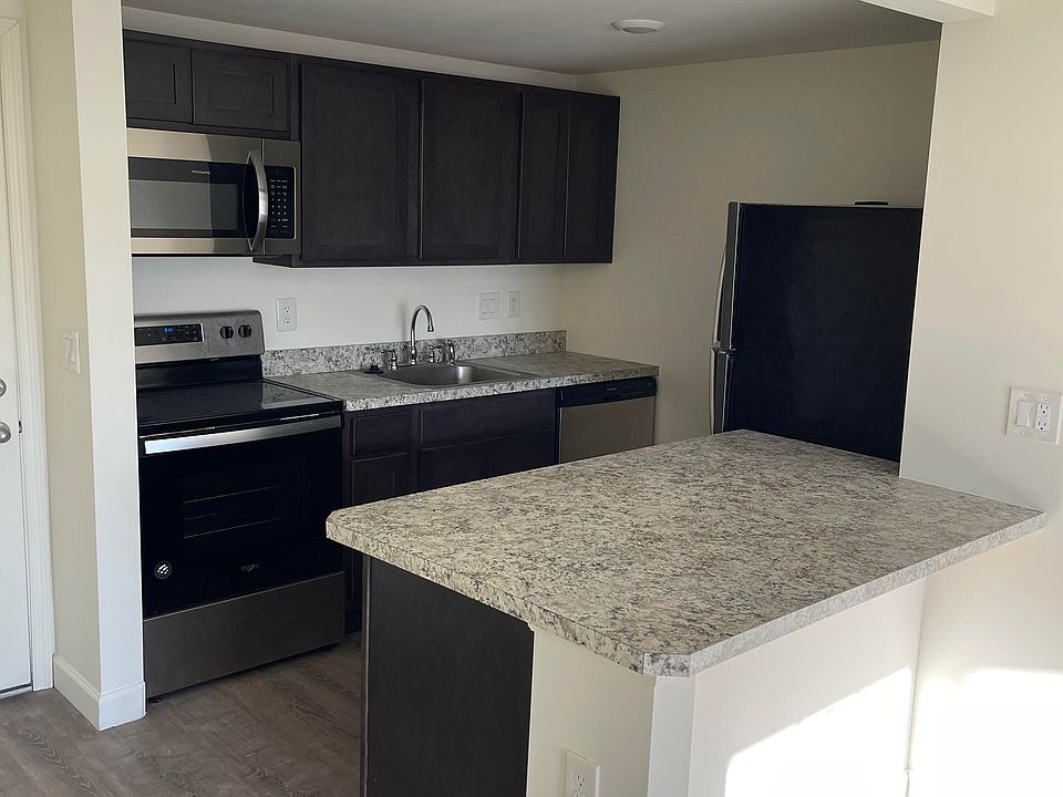 1st image of 740 Cunningham Ave APT 209