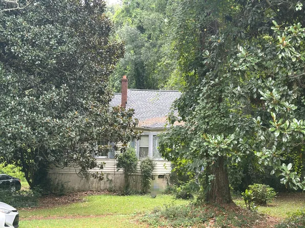960 Lynhurst Dr SW, Atlanta, GA 30311
