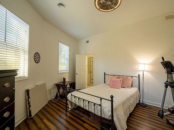 4th image of 1787 San Andra Dr
