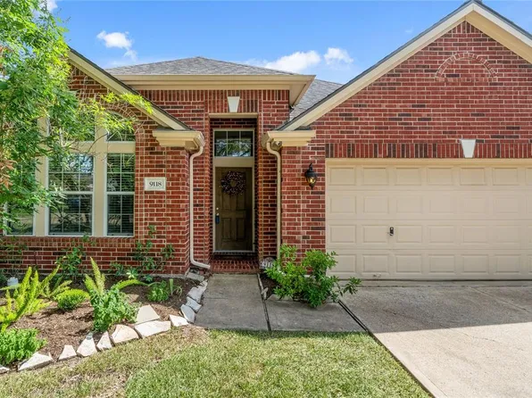 9118 Morningstar Drive, Sugar Land, TX 77479