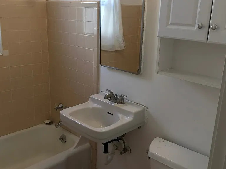 1215 Queen Anne Ave N — Photo 20