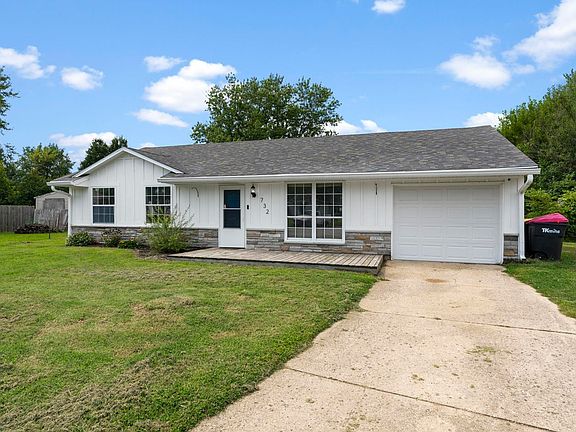 2nd image of 732 Quabache Ct