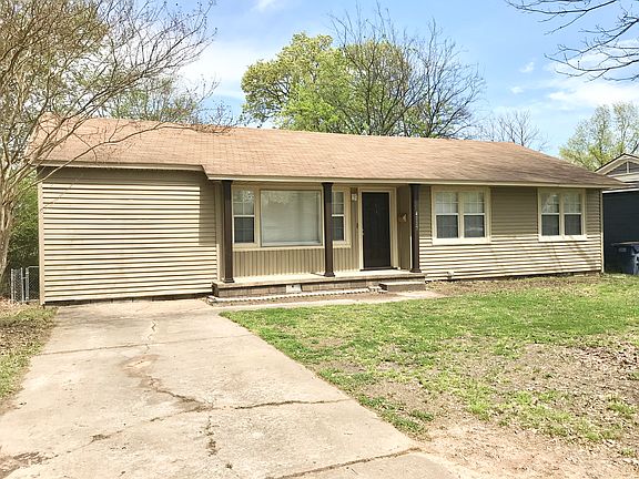 2nd image of 4117 Dean Dr