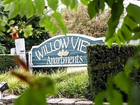 Entry sign