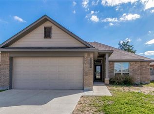 2717 Porters Way, Bryan, TX 77803
