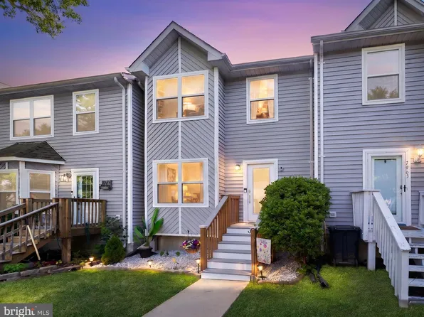 7967 Delores Ct, Chesapeake Beach, MD 20732