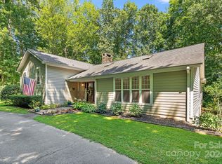 349 Foxhall Rd, Mills River, NC 28759