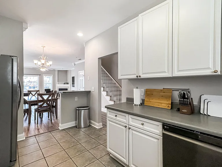 4985 Lake Palmetto Ln — Photo 9