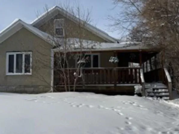 4907 42nd St, Athabasca, AB T9S 1P7