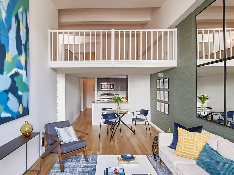 666 Greenwich St #242 — Photo 3