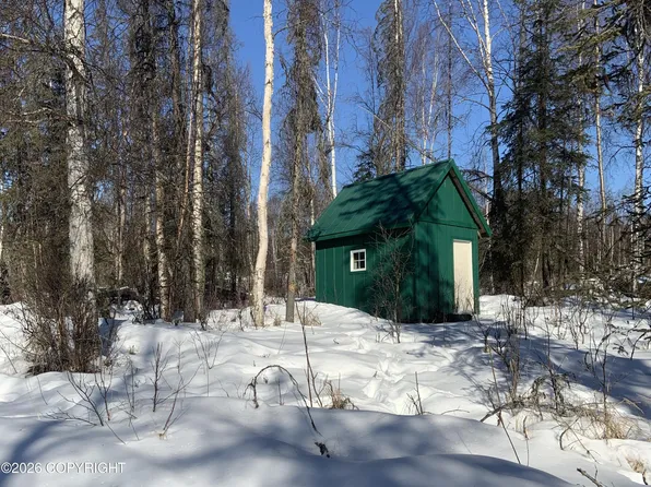 12489 W Wilderness Ct, Wasilla, AK 99623