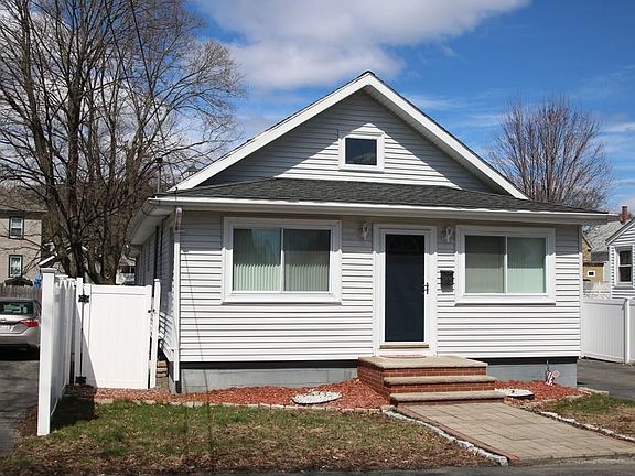2nd image of 15 Greenwood Ave