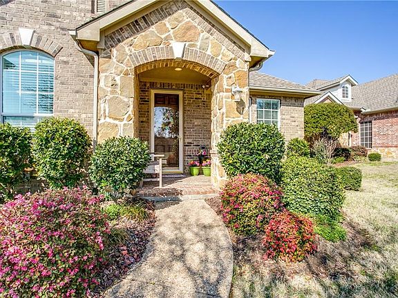 2nd image of 2513 Saddlehorn Dr