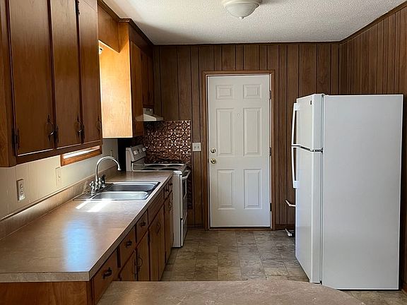 4th image of 417 N Lucas St #81578EA84