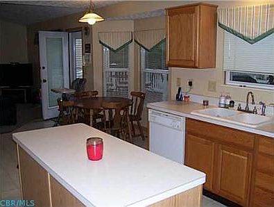 5th image of 9187 Tahoma St