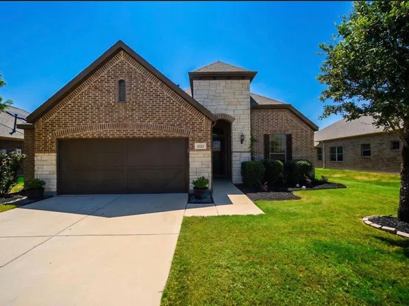 2112 Benjamin Creek Dr, Little Elm, TX 75068