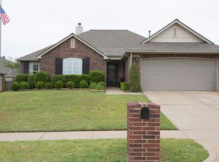10205 E 115th St S, Bixby, OK 74008