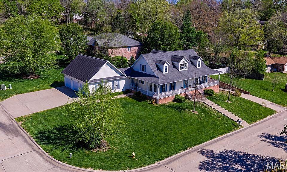 1st image of 2420 Kent Dr