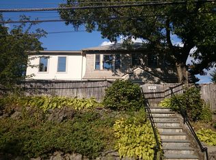 350 Langley Rd, Newton, MA 02459