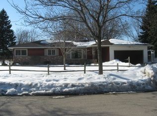 854 Sterling Dr, Fond Du Lac, WI 54935