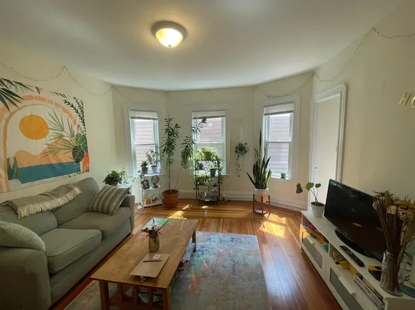 8 Chandler St, Somerville, MA