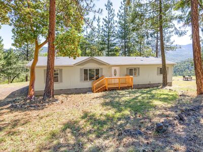 8080 E Antelope Rd, Eagle point, OR, 97524