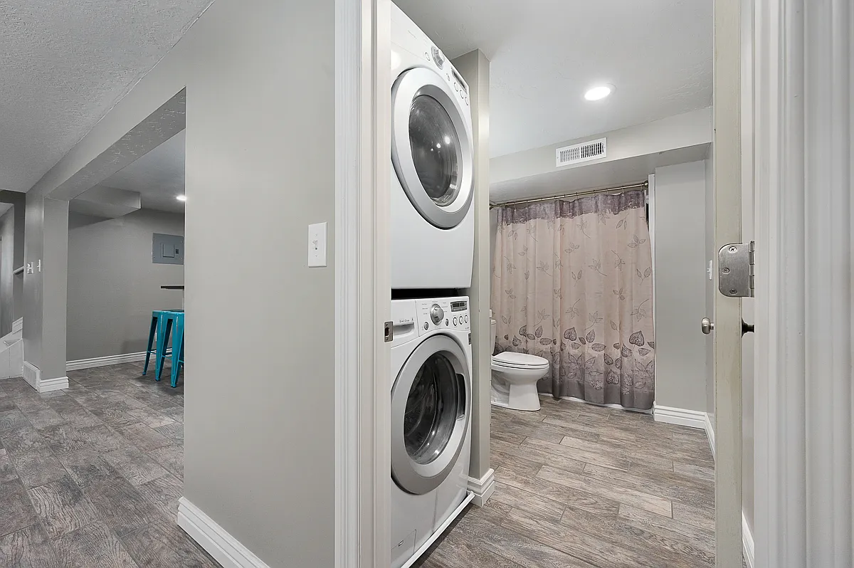 2 bed, 1200 sqft, $1,600 — Photo 4