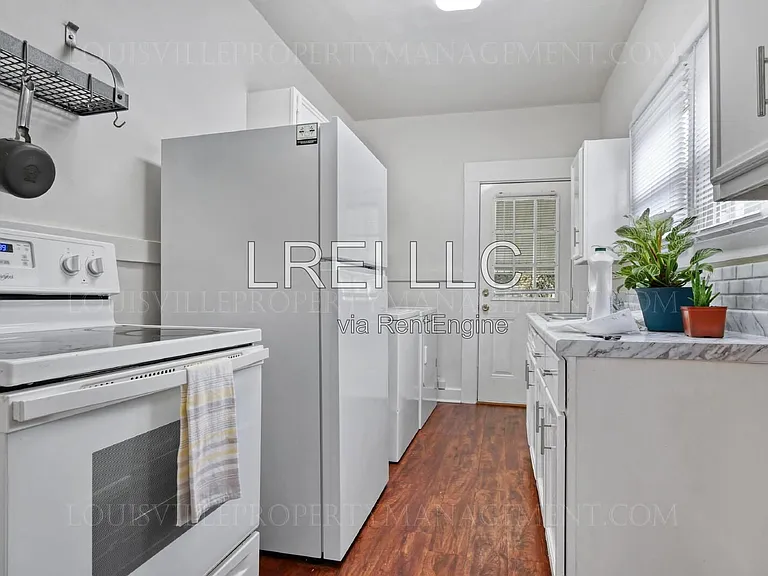 2334 Standard Ave — Photo 8