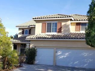 2835 Singing Wood Dr, Corona, CA 92882