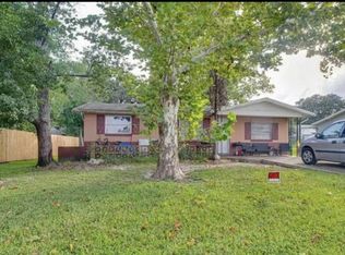6 James St, Beverly Hills, FL 34465