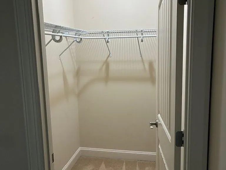 216 Holm Pl — Photo 29