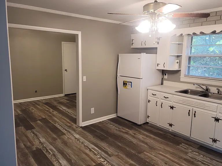 206 Forest Dr — Photo 11
