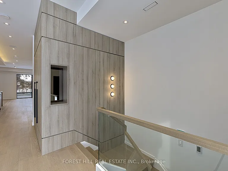 42 Cameron Ave — Photo 6