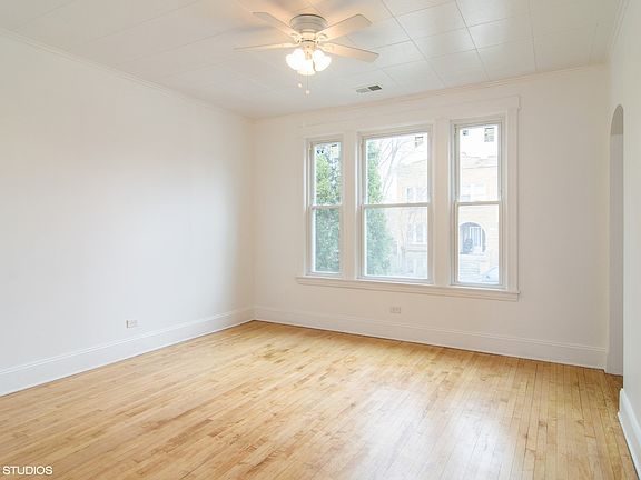 2nd image of 2335 S Central Ave