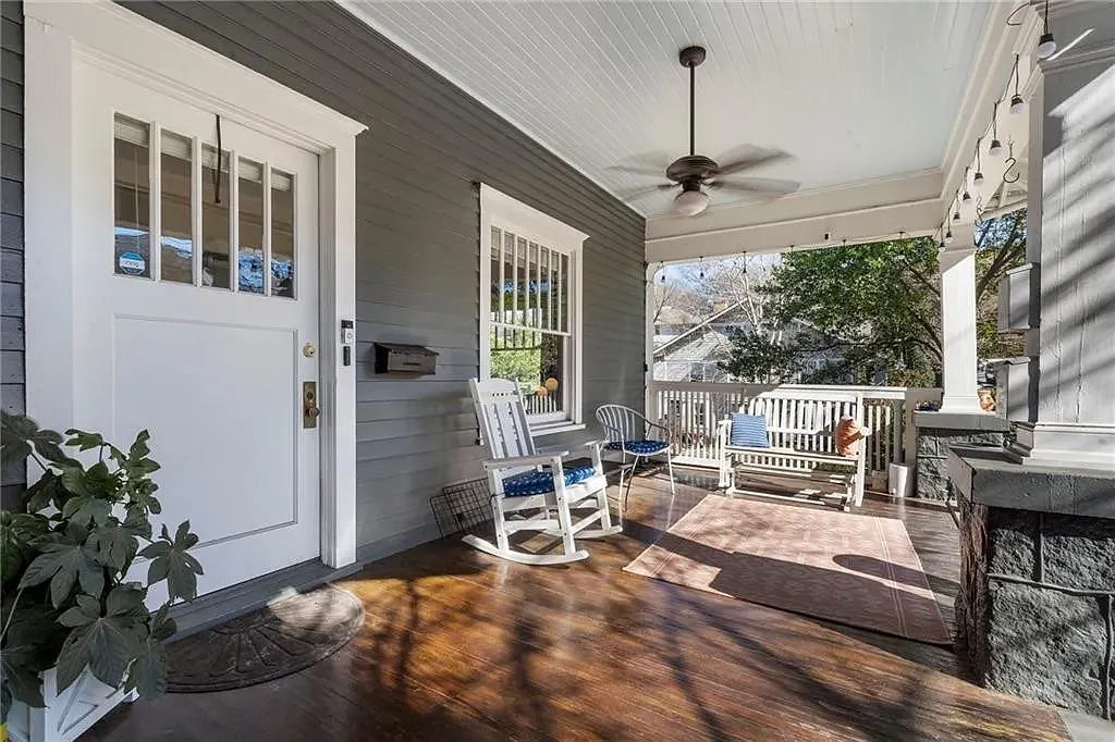 2 bed, $3,800 — Photo 2