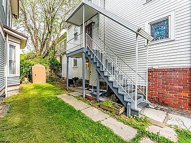 3rd image of 313 Grand St #2