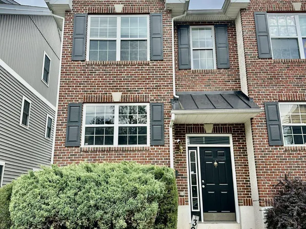 39 W 5th St, Bridgeport, PA 19405