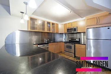 Rented by R New York