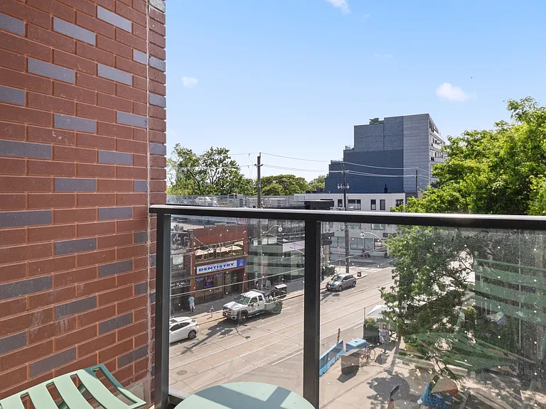 5 Lakeview Ave #409 — Photo 8