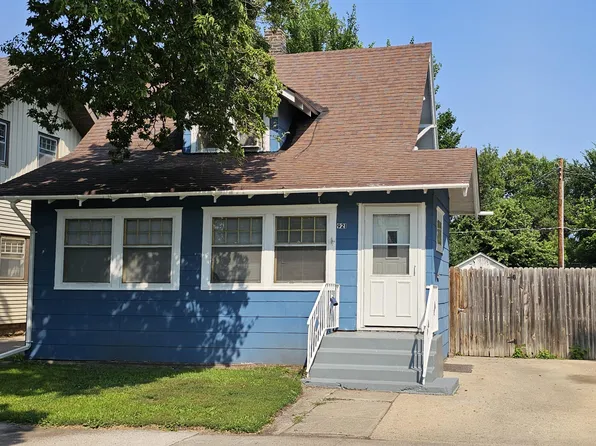 921 S Arch St, Aberdeen, SD 57401