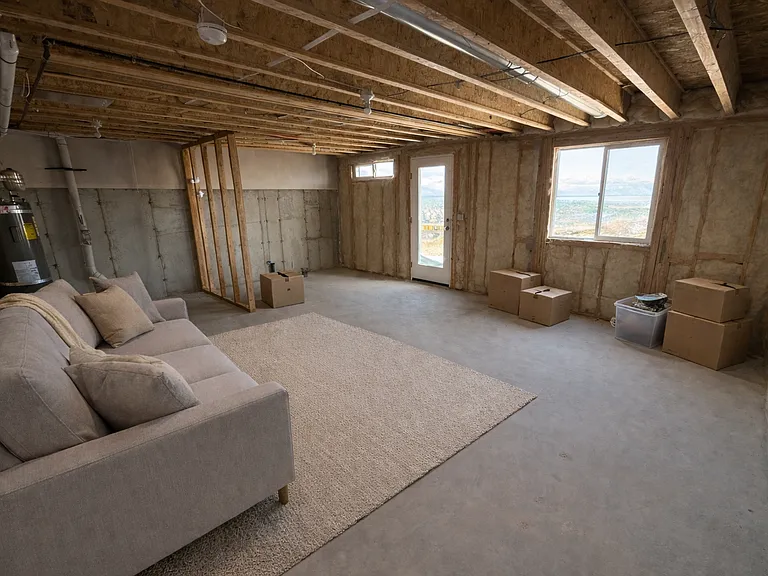 222 E Glencoe Dr — Photo 18