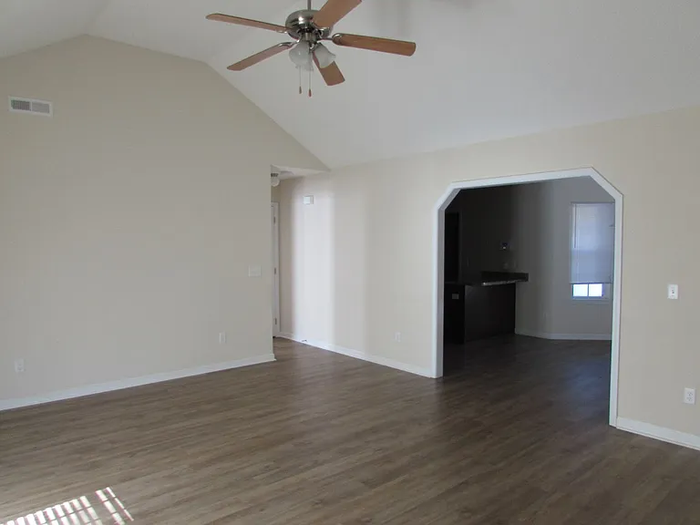 2680 Moonlite Dr — Photo 4