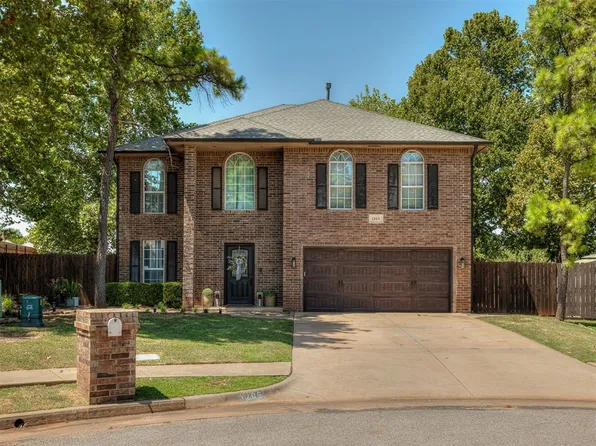 1205 Ponderosa Pne, Edmond, OK 73012