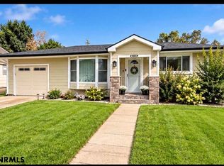 1813 Avenue M, Scottsbluff, NE 69361