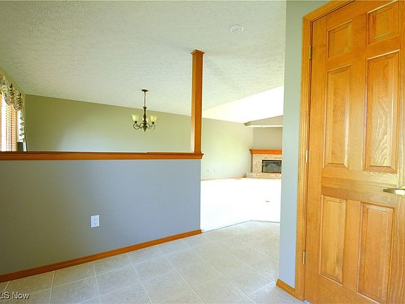 5th image of 8824 Gatewood Dr