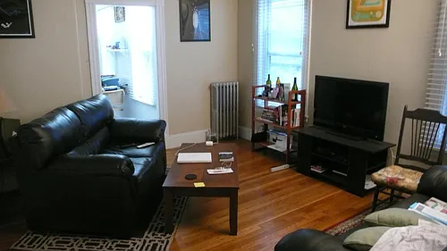 1608 Cambridge St #1 Photo 1