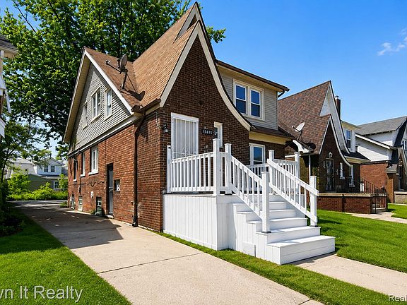 3rd image of 15875 Northlawn St
