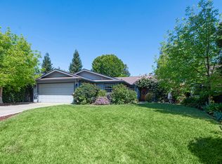5932 W Howard Ct, Visalia, CA 93277